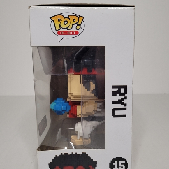 Funko Pop 8-Bit Street Fighter Ryu #15 Gamestop Exclusive - Picture 3 of 6